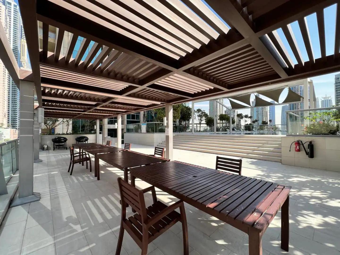 Vacay Lettings - Iris Blue Spectacular Marina View Apartment Dubai Eksteriør billede